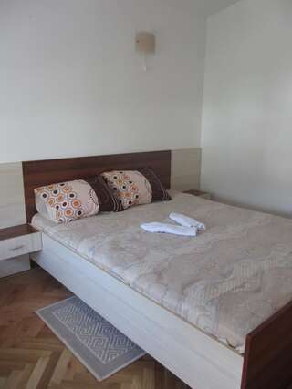 Апартаменты Apartments Turist Сутоморе Номер-студио-1